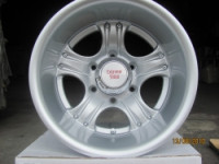 Диски литые Protech Wheel Industry, модель P8128, шпильки 5/139,7, вылет -44