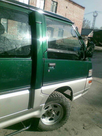 Шноркель из стеклопластика на Mitsubishi Delica - 25, 35 (1989 – 1999)