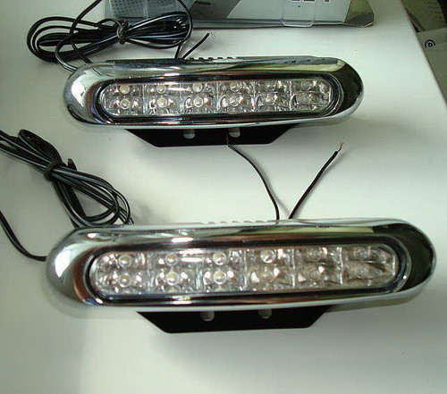 Дневные ходовые огни (12 LED)
